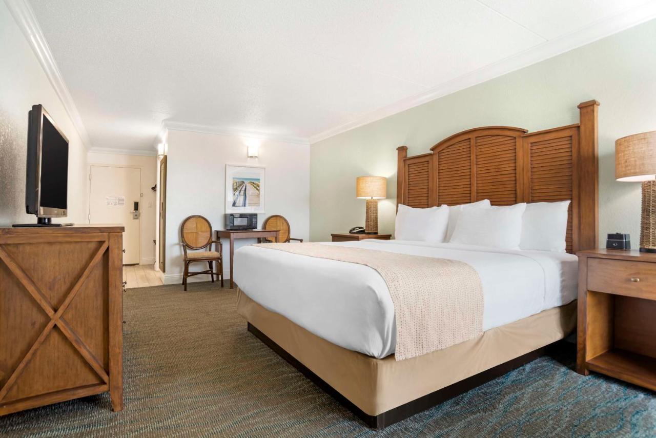 Best Western On The Beach Gulf Shores Exterior photo